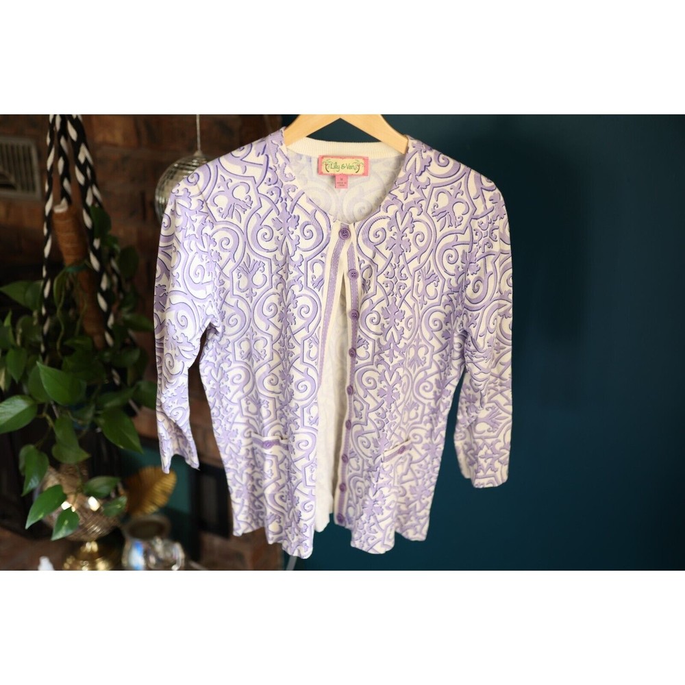 Women’s Lilly & Van White and Purple Cardigan Size Medium